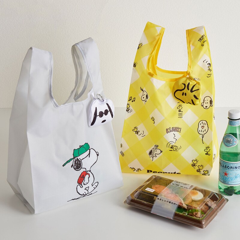 スヌーピー コンビニサイズのショッピングバッグになるマスコット エコット ピーナッツ Peanuts 通販のベルメゾンネット