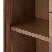 棚板は5cmピッチで稼働できます。