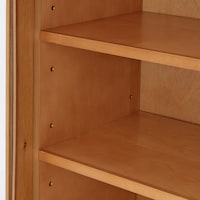 棚板は5cmピッチで稼働できます。
