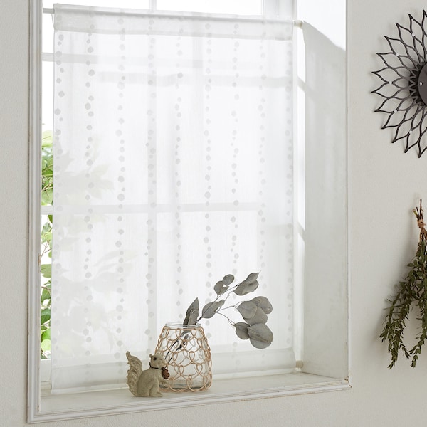 【ベルメゾン】ぽんぽんデザインの小窓ミラーレースカーテン(レース紐付き)