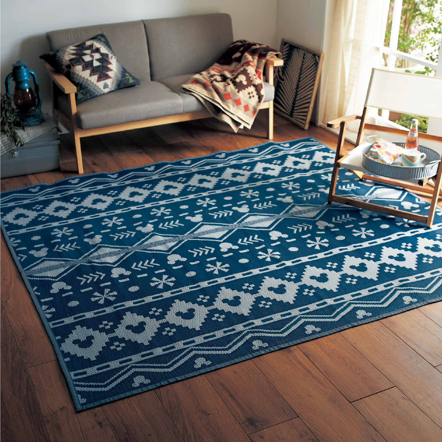 拭ける素材のアウトドアラグ マット ミッキーモチーフ ディズニー Disney 通販のベルメゾンネット 拭ける素材のアウトドアラグ マット ミッキーモチーフ ディズニー Disney 通販のベルメゾンネット