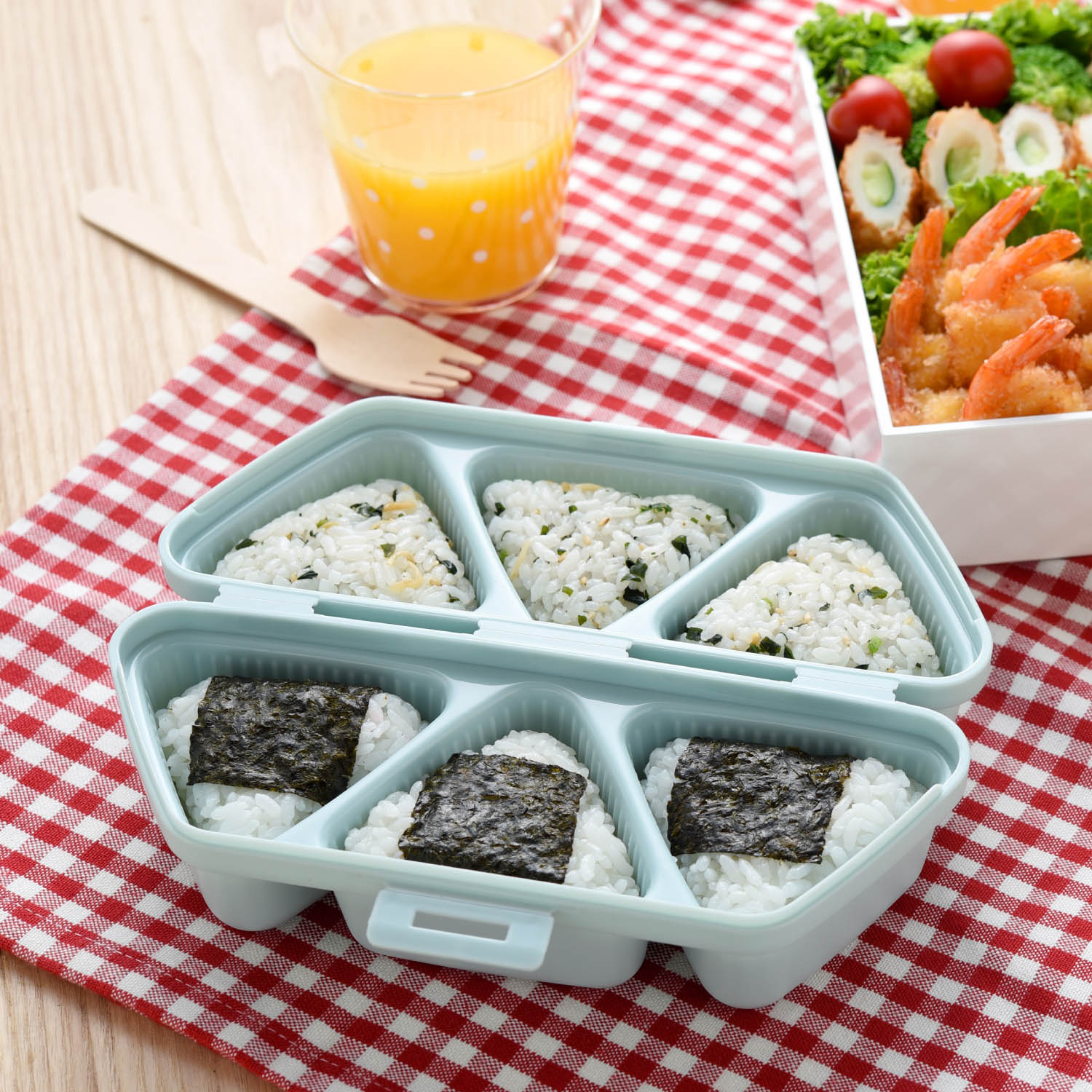簡単おにぎりキット&ケース「ムスビート」 【6個同時に作れて弁当箱代わりにもなる】 簡単おにぎりキット&ケース「ムスビート」 【6個同時に作れて弁当箱代わりにもなる】