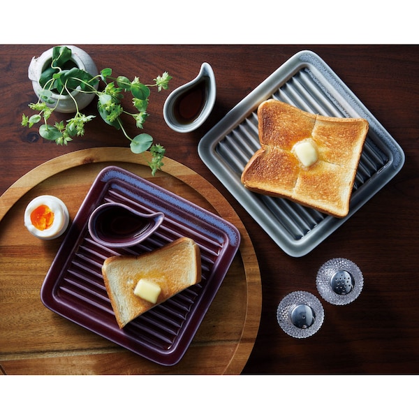 【ベルメゾン】美濃焼 サクッと食感を楽しめる凹凸付きパンプレート[日本製] 【食洗機