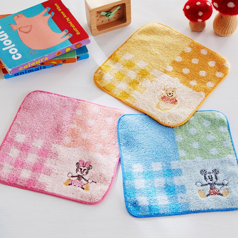 ポケットに入る刺繍タオルハンカチ 選べるキャラクター ディズニー Disney 通販のベルメゾンネット