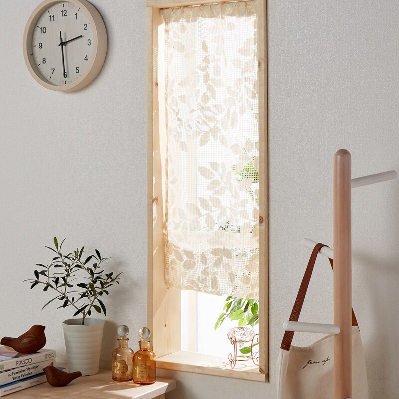 こもれびのような綿混レース縦長小窓カーテン 日本製 通販のベルメゾンネット