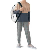 モデル身長134cm・140サイズ着用