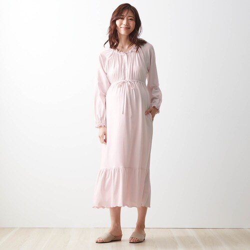 マタニティサイズカップ付きフリル使いドレスパジャマ【長袖】