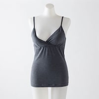 クロスオープンでサッと授乳できます