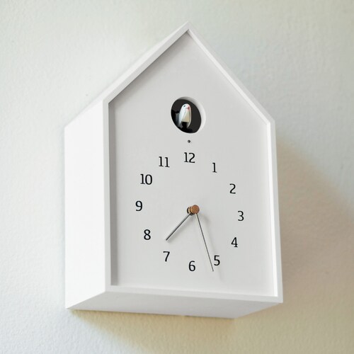 おしゃれなカッコー時計「Birdhouse Clock」[日本製]