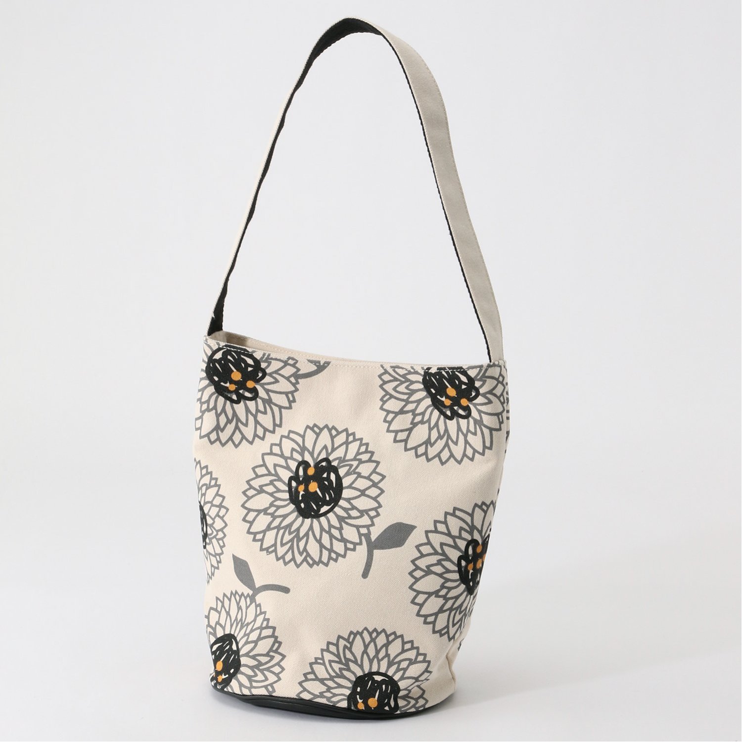 布 バッグ ショルダーの通販 通販のベルメゾンネット 布 バッグ ショルダーの通販 通販のベルメゾンネット