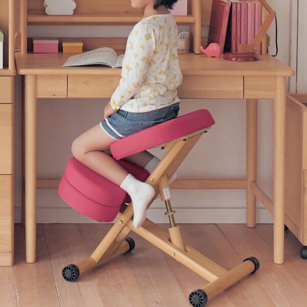 【ベルメゾン】きれいな姿勢がキープできる昇降チェア (キッズ用)