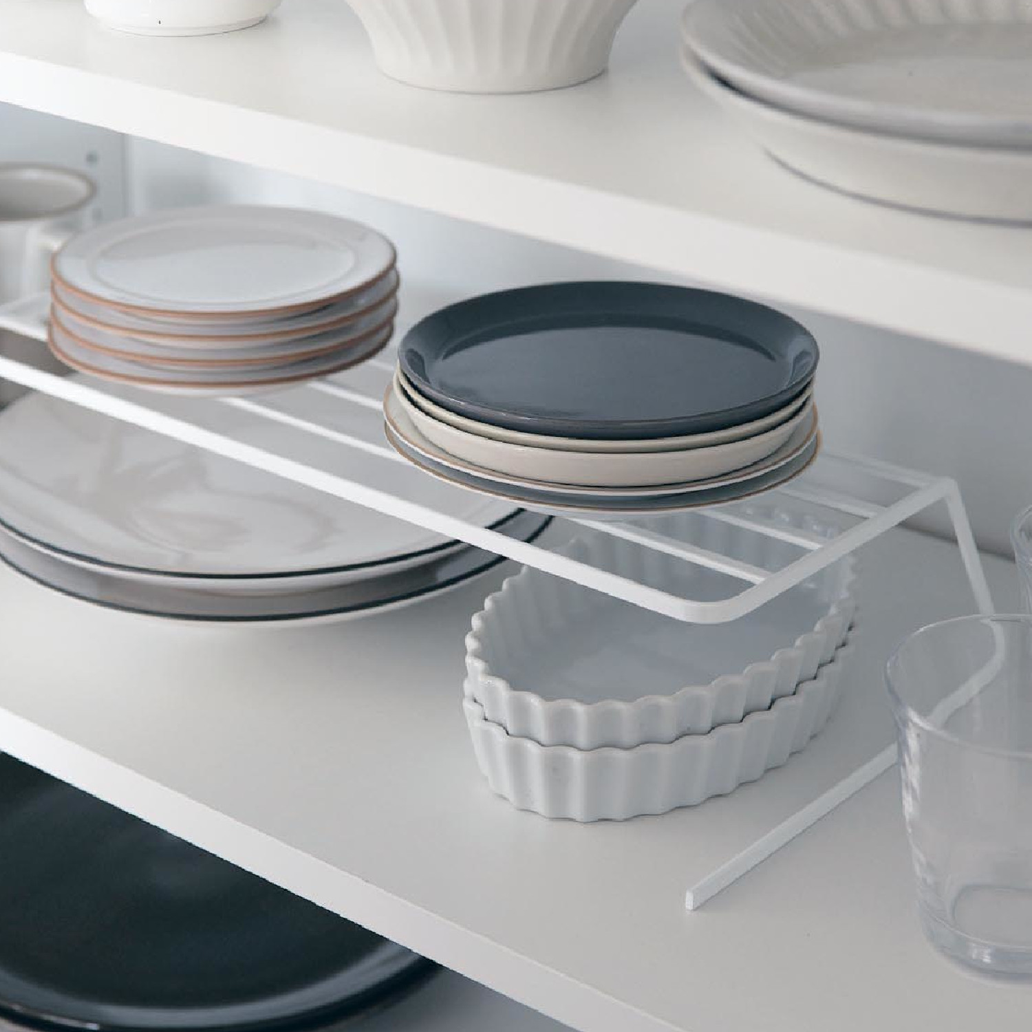 お皿のスタッキングラック <レギュラー/ワイド/3段>(タワー/tower) お皿のスタッキングラック <レギュラー/ワイド/3段>(タワー/tower)