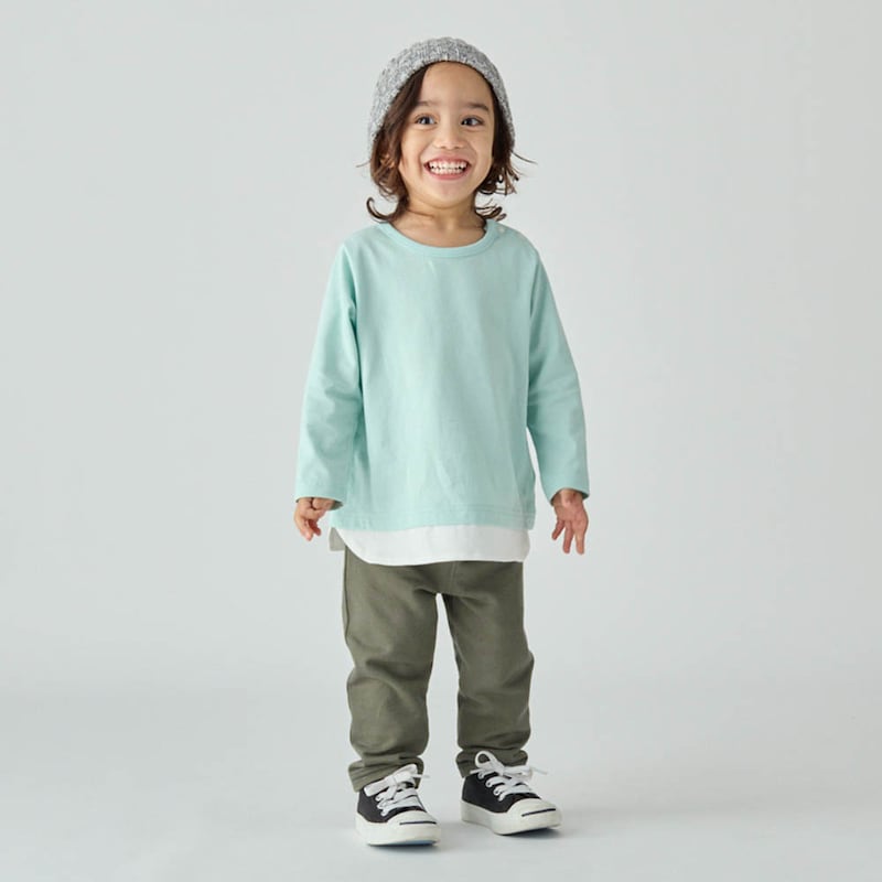 カーキ／モデル身長89cm・90サイズ着用