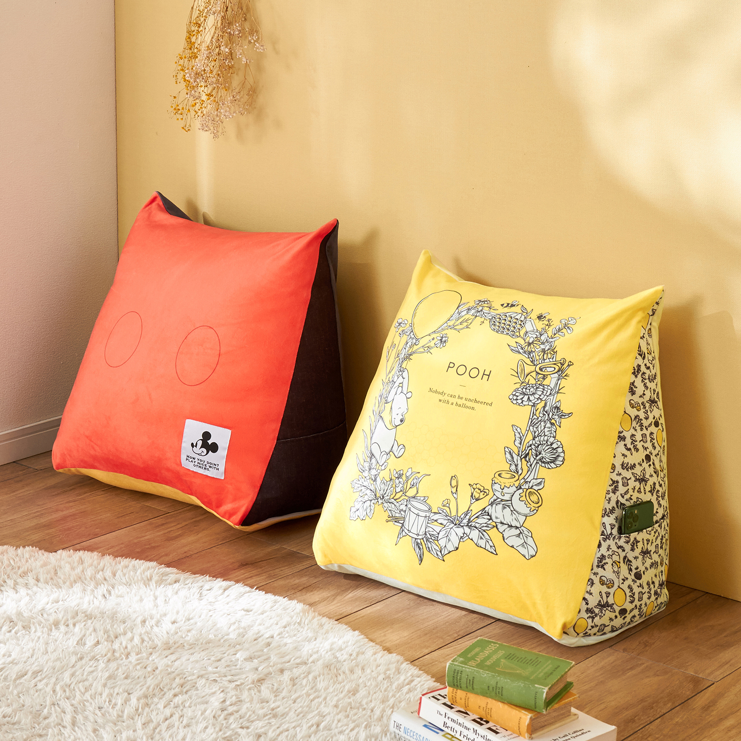 さんかく型クッション 選べるキャラクター ディズニー Disney 通販のベルメゾンネット さんかく型クッション 選べるキャラクター ディズニー Disney 通販のベルメゾンネット