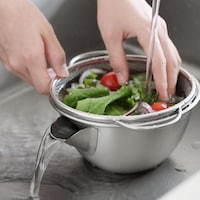 小さい、軽い食材も食材がボウルから溢れずこぼれにくい
