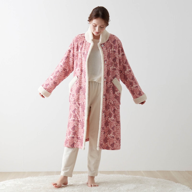 モデル身長168cm／M ※写真は撮影用のため、身丈＋5cmになります