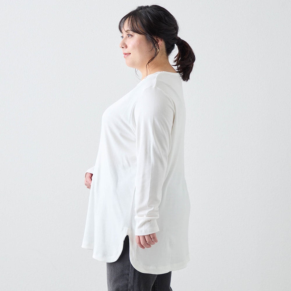 保湿素材の綿混カットソーチュニック（カットソーチュニック