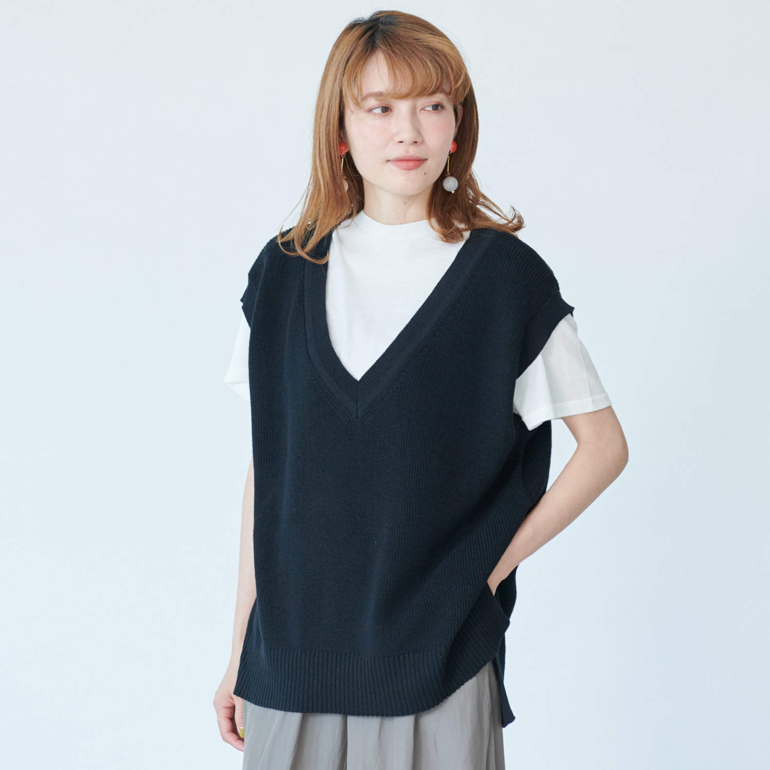 vネックニットベストとtシャツのアンサンブル 通販のベルメゾンネット vネックニットベストとtシャツのアンサンブル 通販のベルメゾンネット