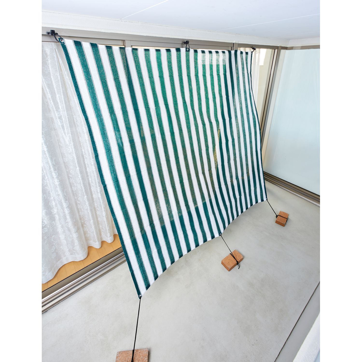 風通しのよいサンシェード <240cm/180cm>|通販のベルメゾンネット 風通しのよいサンシェード <240cm/180cm>|通販のベルメゾンネット