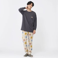 【新柄】ミッキー＆フレンズ　モデル身長183cm／L ※撮影用のため身丈+3cm、股下+4cm