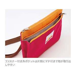 片側にマチ付き「ののん／フラットショルダーバッグ」