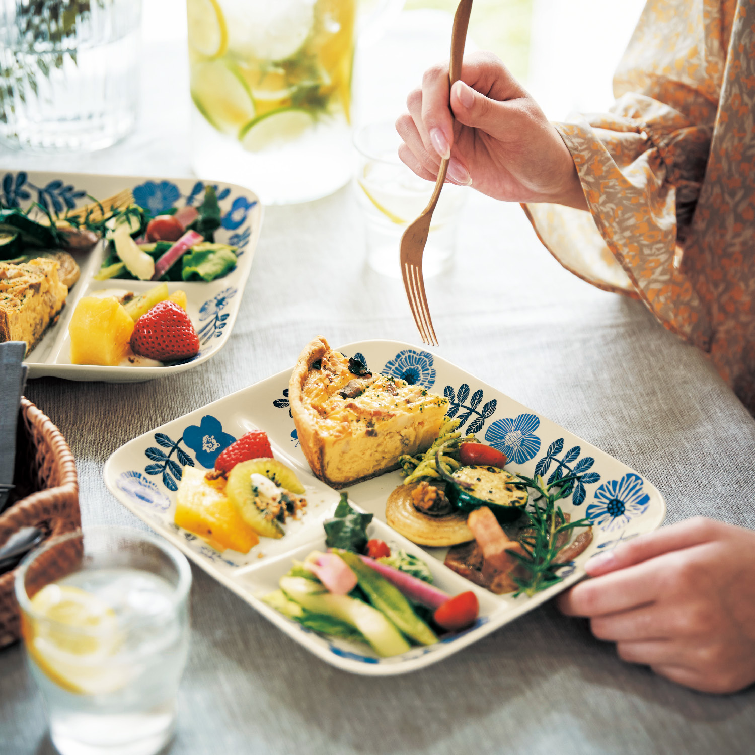 洗い物が減る仕切り付き北欧風ワンプレート皿2枚セット 美濃焼 日本製 ランチプレート 通販のベルメゾンネット 洗い物が減る仕切り付き北欧風ワンプレート皿2枚セット 美濃焼 日本製 ランチプレート 通販のベルメゾンネット