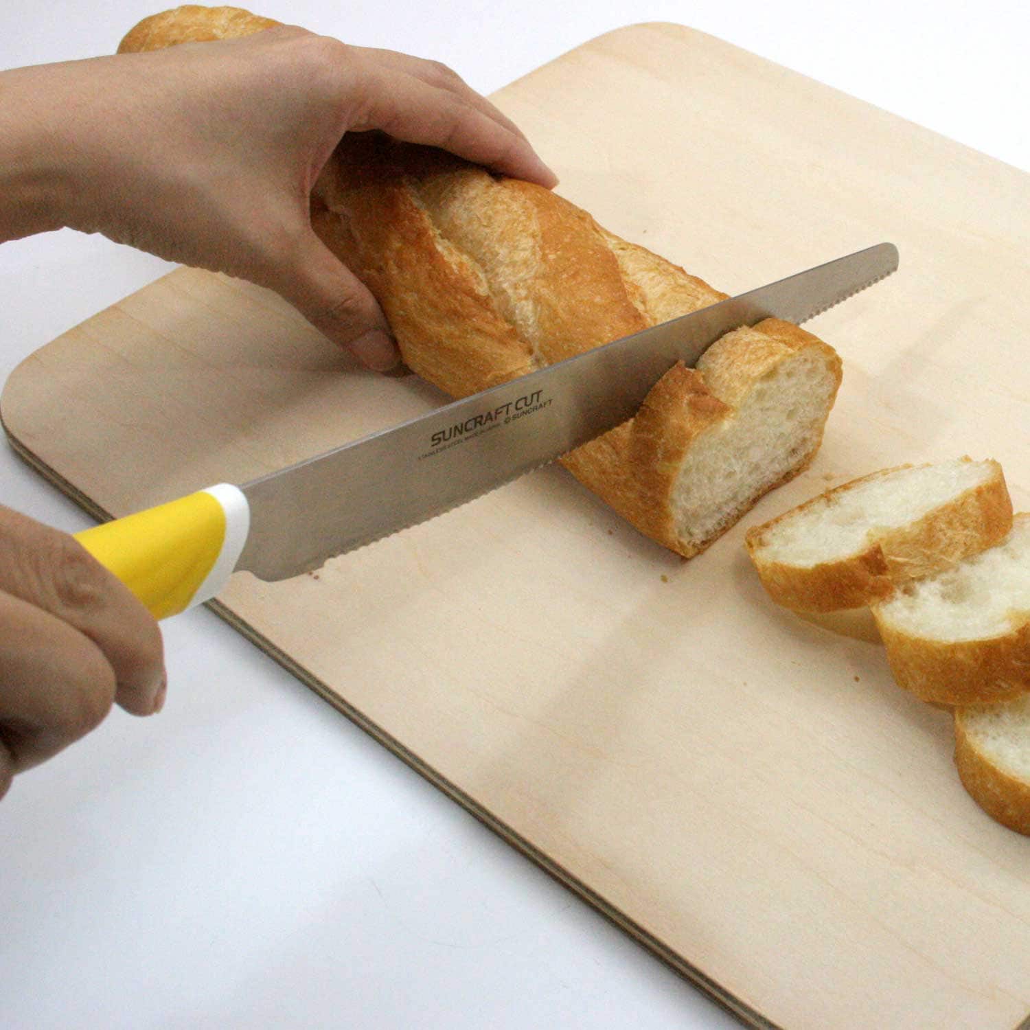 ＜ベルメゾン＞ステンレス製パン切り包丁 【パンがキレイにスムーズに切れる】画像