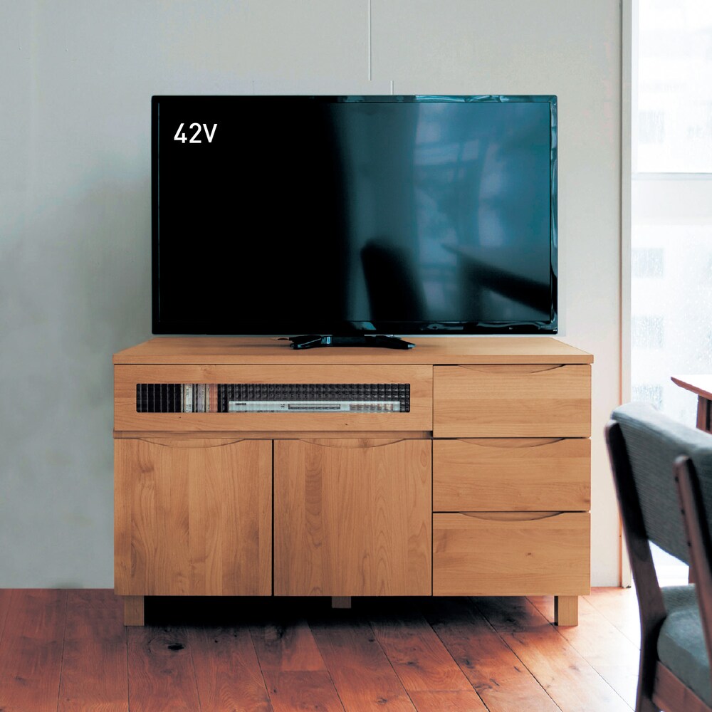 【ベルメゾン】奥行が選べるアルダー材のテレビ台