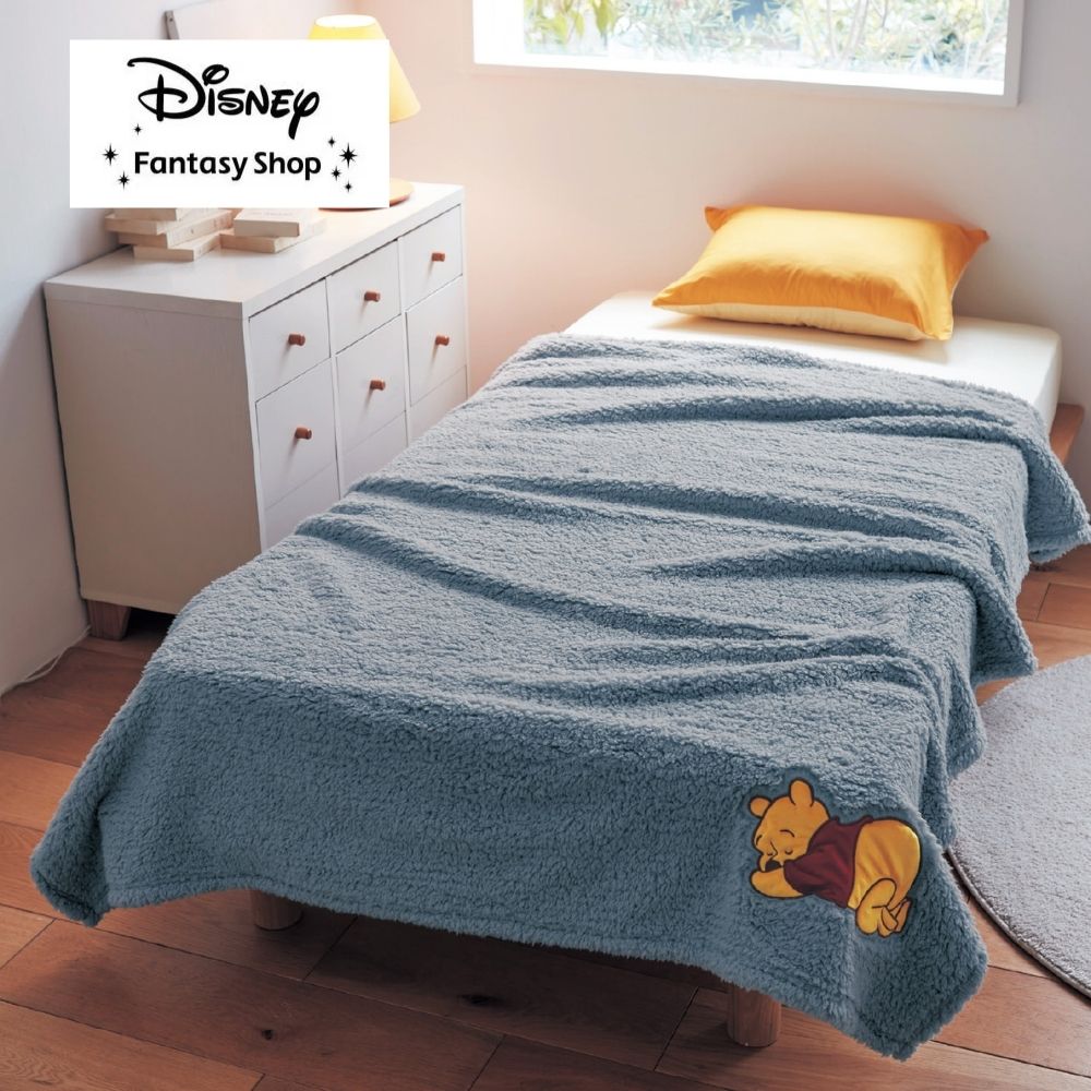 【ディズニー/Disney】吸湿発熱のアップリケ付きもふもふ毛布(選べるキャラクター) 【ディズニー/Disney】吸湿発熱のアップリケ付きもふもふ毛布(選べるキャラクター)