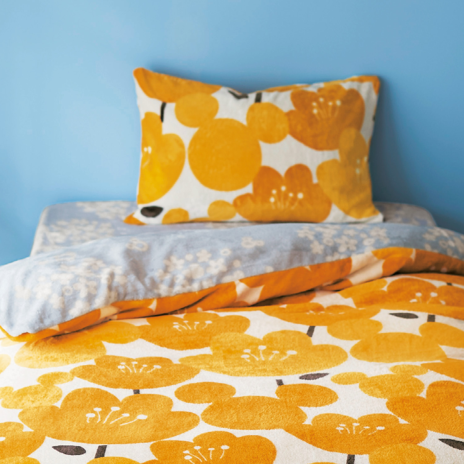 北欧調デザインの布団カバーセット 3点 ミッキーモチーフ ディズニー Disney 通販のベルメゾンネット 北欧調デザインの布団カバーセット 3点 ミッキーモチーフ ディズニー Disney 通販のベルメゾンネット