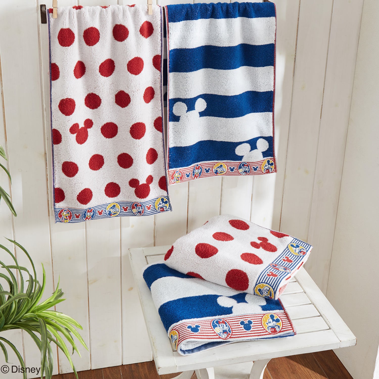 綿素材を使ったふわふわ無撚糸タオル ミッキーモチーフ ディズニー Disney 通販のベルメゾンネット 綿素材を使ったふわふわ無撚糸タオル ミッキーモチーフ ディズニー Disney 通販のベルメゾンネット