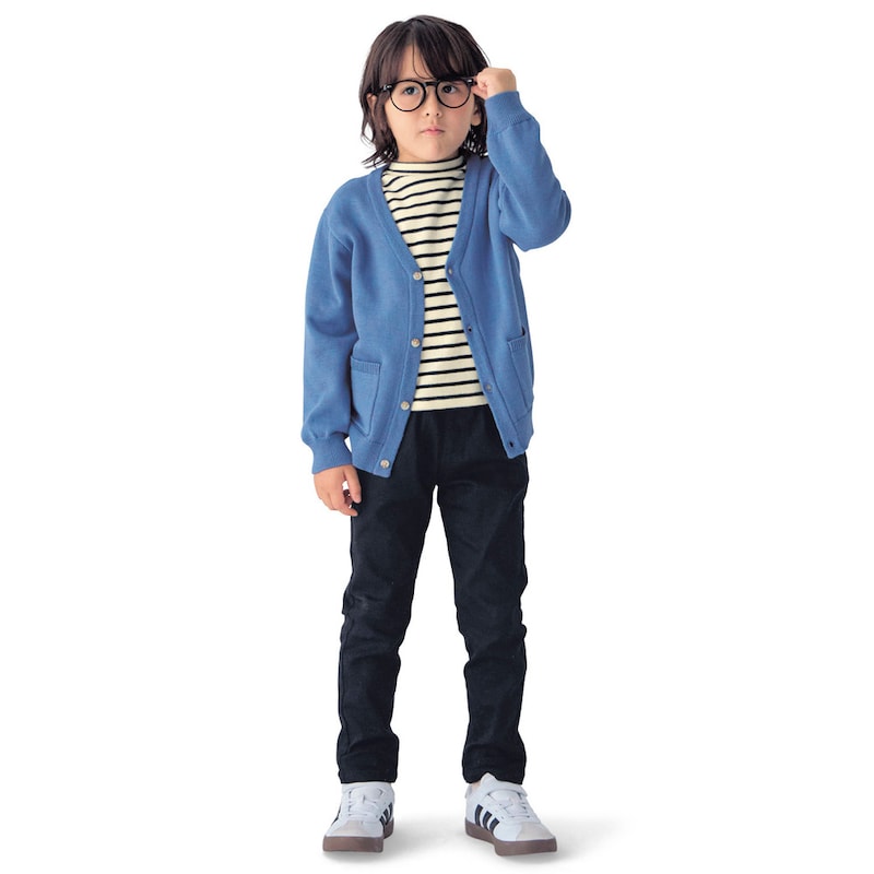 アイボリー×ブラックボーダー／モデル身長113cm・サイズ110