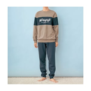 ベージュ／モデル身長：174cm、着用サイズ：170