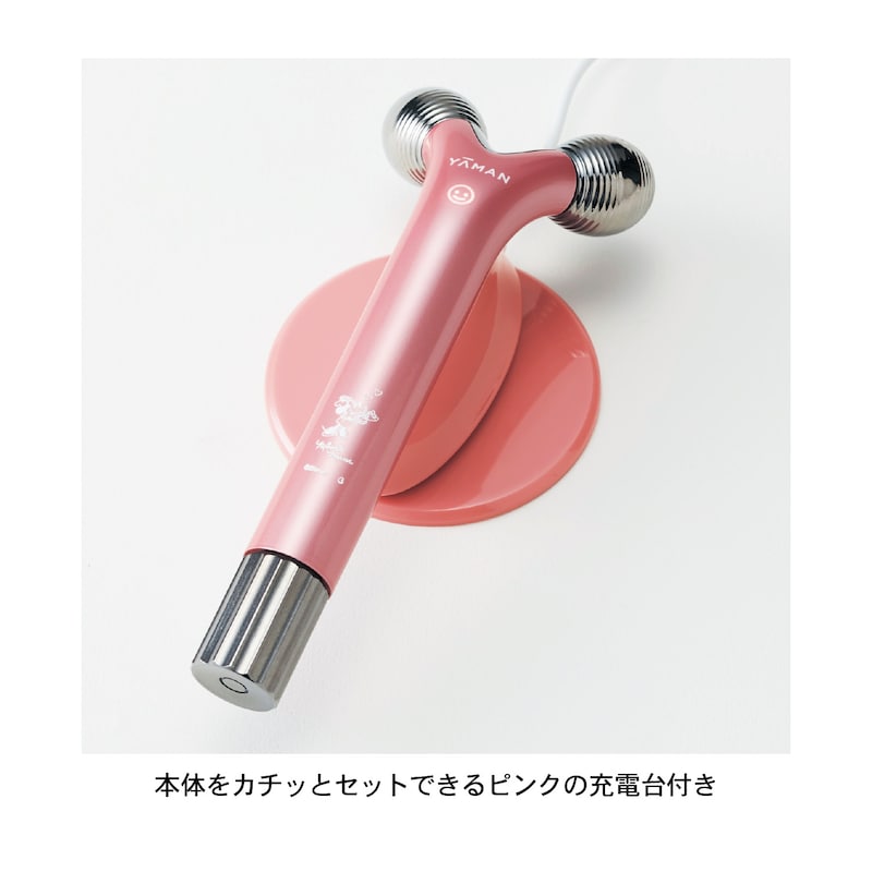 ミニーマウスは現在取り扱いがございません。