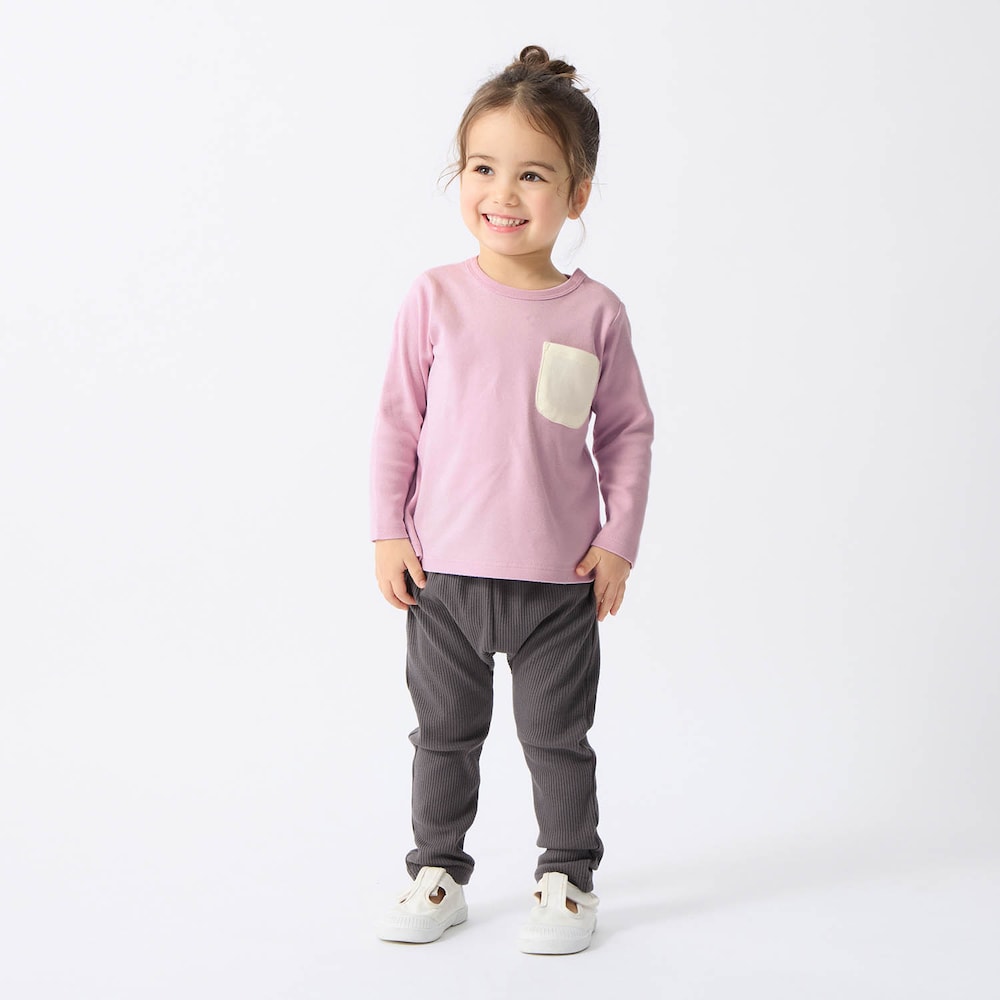 ペールピンク／モデル身長90cm・90サイズ着用