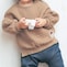 ベージュ／モデル身長80cm・80サイズ着用・体重10.5kg