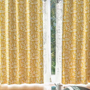 【ベルメゾン】【99サイズ】北欧調手描きタッチリーフ柄デザインの遮光カーテン