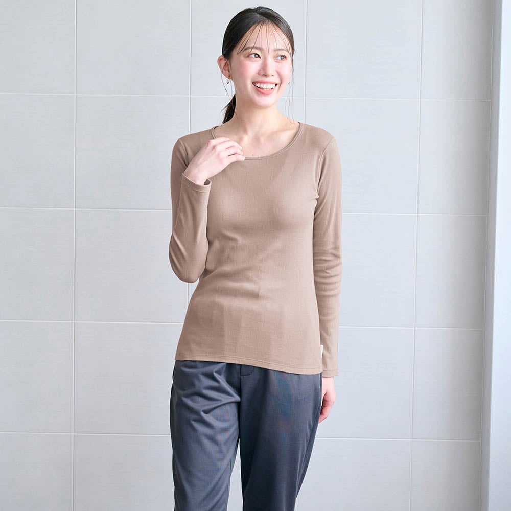 モデル身長168cm／M