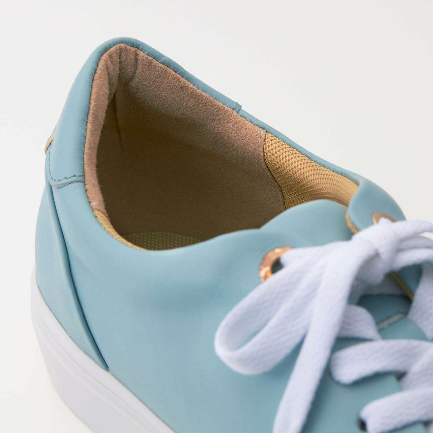 本革ミニマムスニーカー ベネビス Benebis 通販のベルメゾンネット 本革ミニマムスニーカー ベネビス Benebis 通販のベルメゾンネット