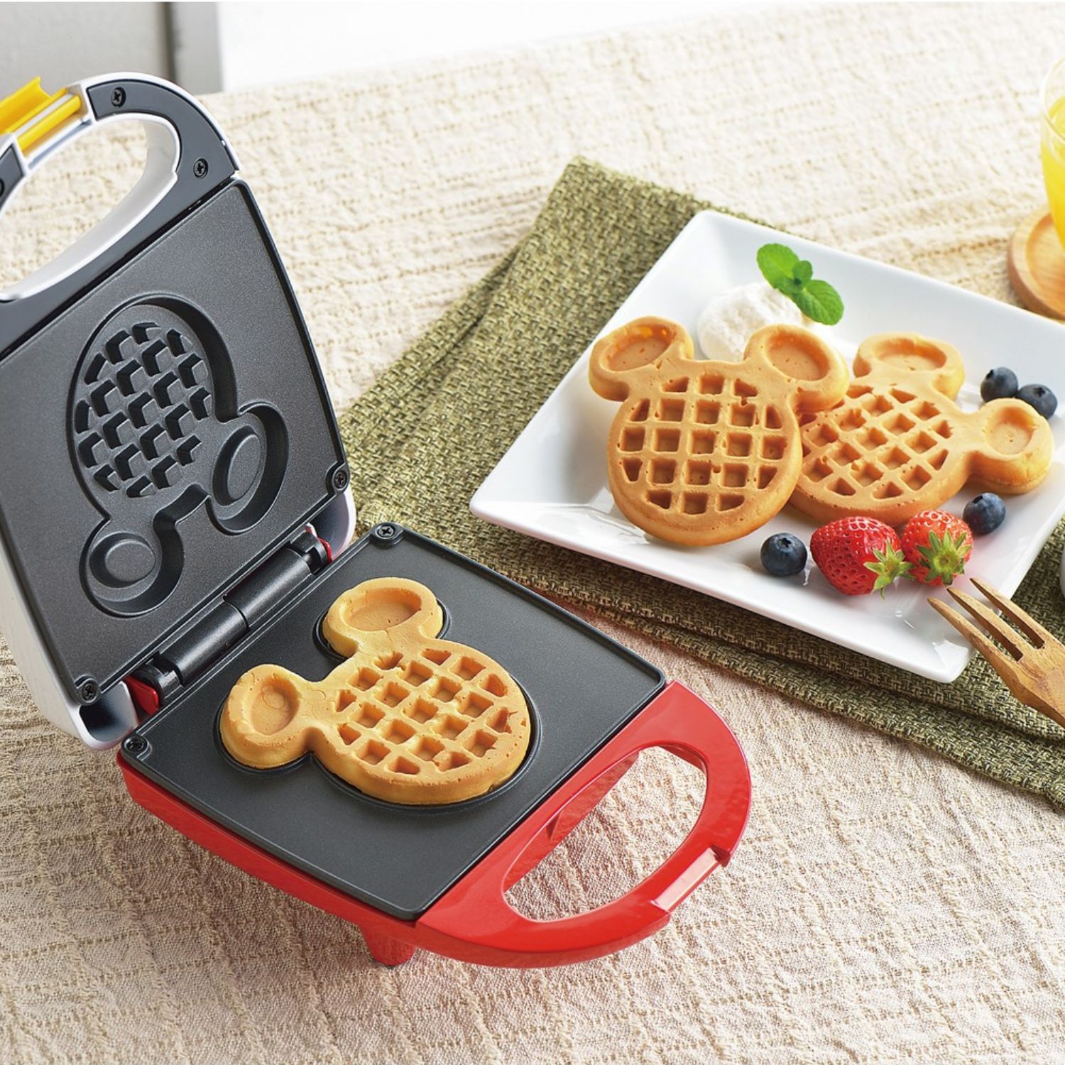 ワッフルメーカー ミッキーマウス ディズニー Disney 通販のベルメゾンネット ワッフルメーカー ミッキーマウス ディズニー Disney 通販のベルメゾンネット