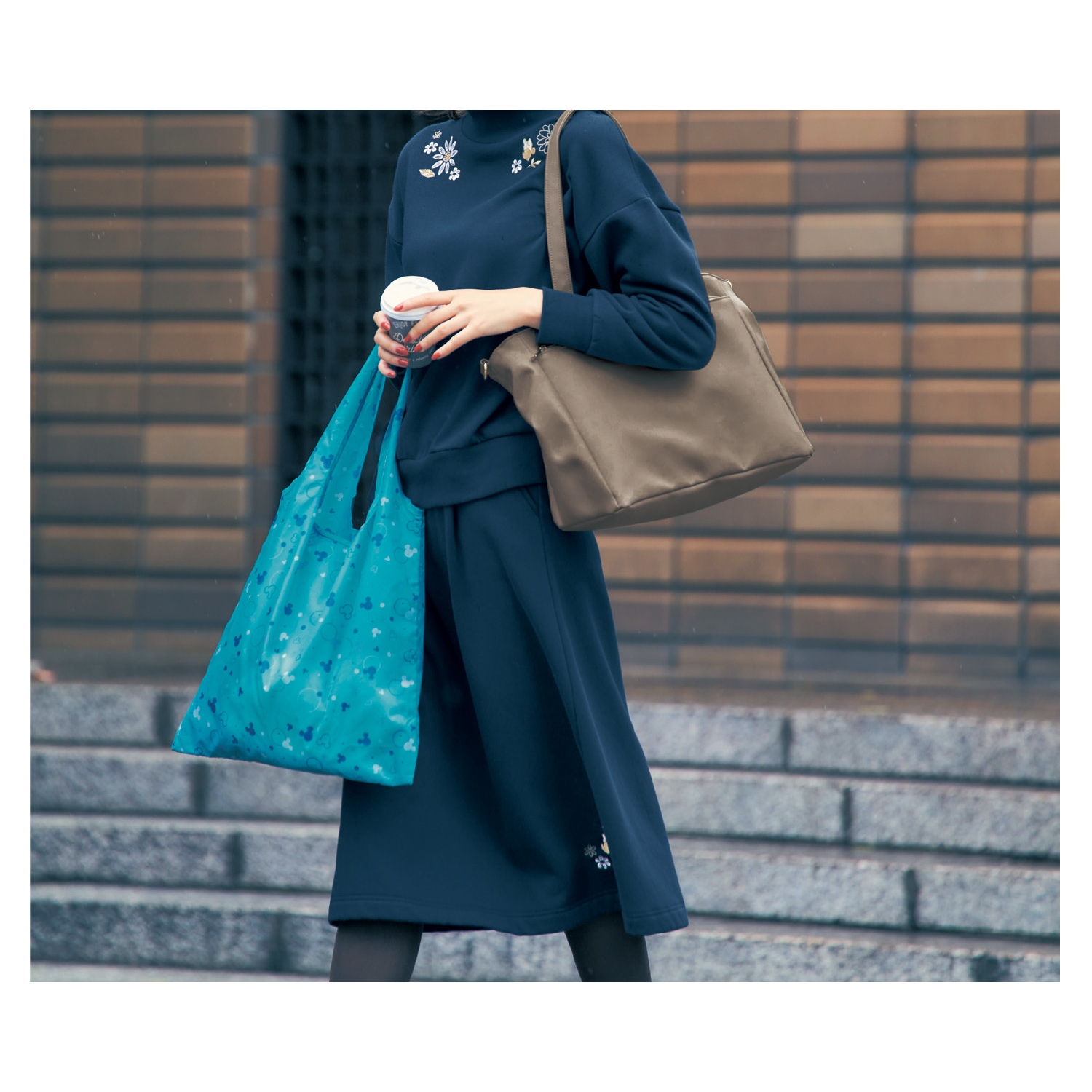 10ポケットバッグ ショッピングバッグ付き ミッキーモチーフ ディズニー Disney 通販のベルメゾンネット 10ポケットバッグ ショッピングバッグ付き ミッキーモチーフ ディズニー Disney 通販のベルメゾンネット