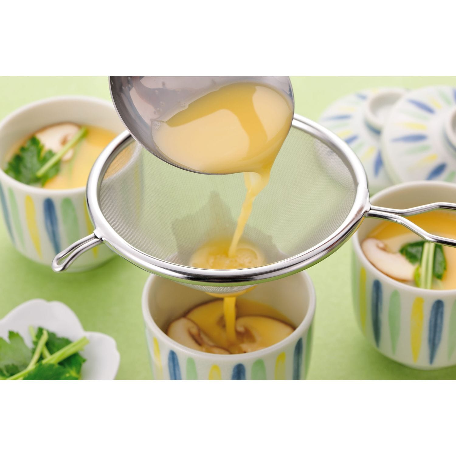 ＜ベルメゾン＞燕三条で作る容器の上に置いたまま使えるステンレススープこし[日本製]画像
