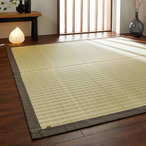 日本で育ったい草を使ったラグ（裏あり／裏なし）