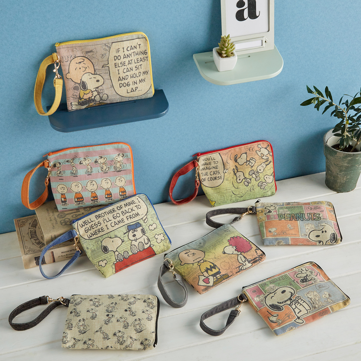 スヌーピー レトロアートのストラップ付ポーチ ランデブー ピーナッツ Peanuts 通販のベルメゾンネット スヌーピー レトロアートのストラップ付ポーチ ランデブー ピーナッツ Peanuts 通販のベルメゾンネット