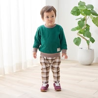 ベージュチェック／モデル身長83cm・80サイズ着用・体重12.6kg