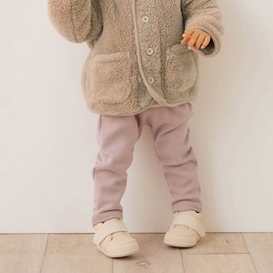 ピンクグレージュ／モデル身長82cm・80サイズ着用・体重10kg