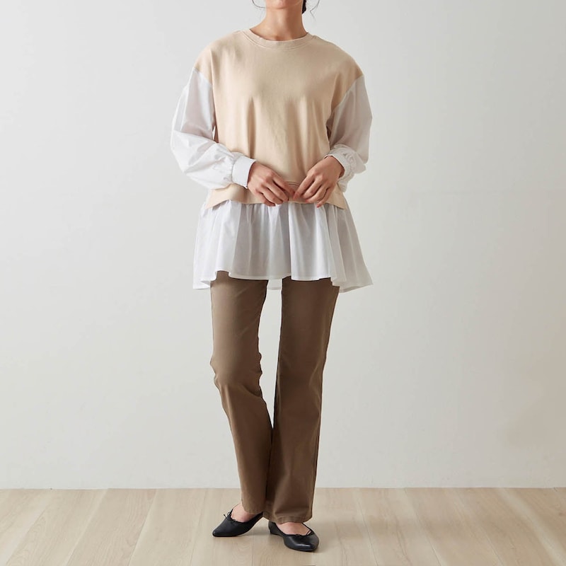 ライトベージュ／モデル身長163cm・Mサイズ着用