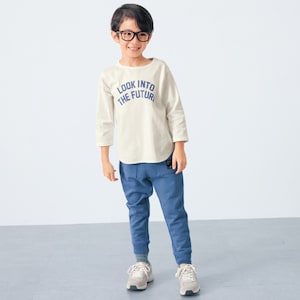 グレイッシュブルー／モデル身長115.5cm・サイズ110