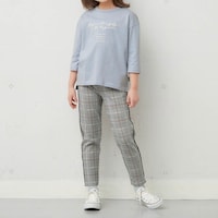 ペールブルー／モデル身長135cm・130サイズ着用