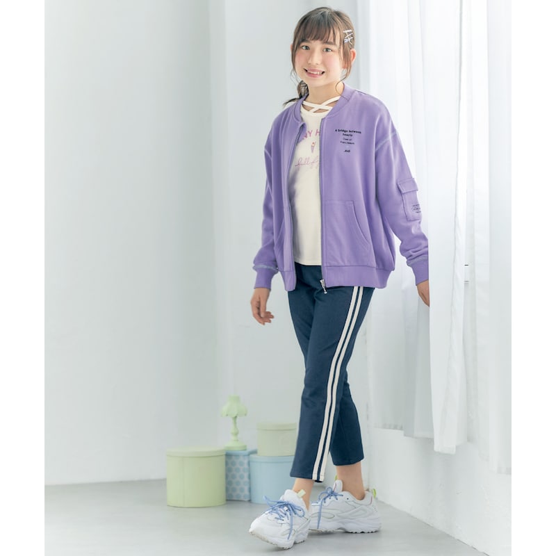 モデル身長142.5cm・140サイズ着用